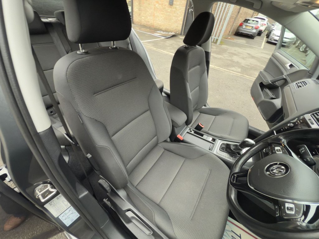 Used Volkswagen Golf 2018 for sale - 76487034: Photo 17