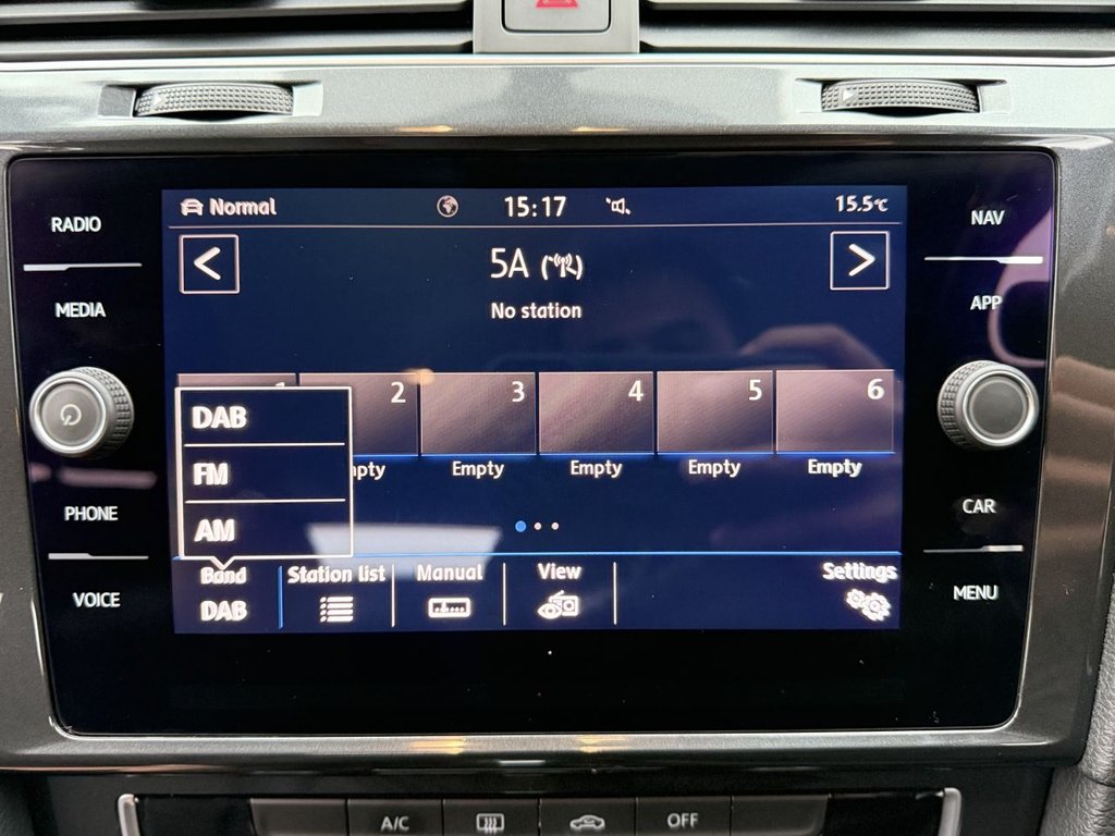 Used Volkswagen Golf 2018 for sale - 76487034: Photo 35