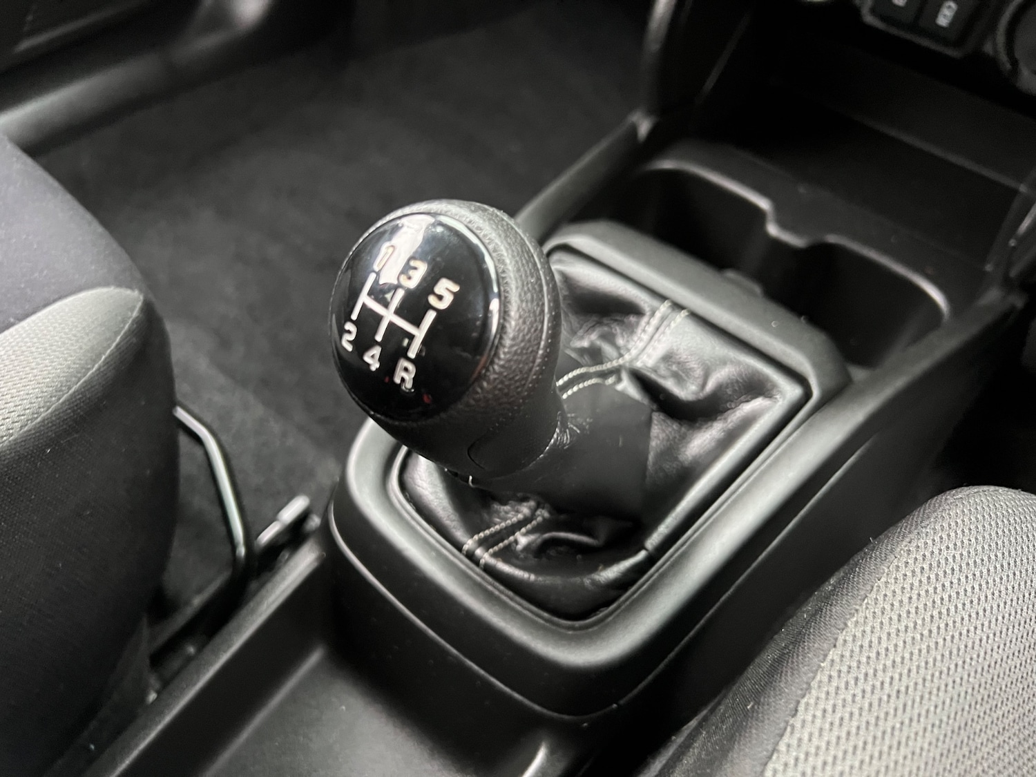 Used Suzuki Swift 2024 for sale - 77366910: Photo 25