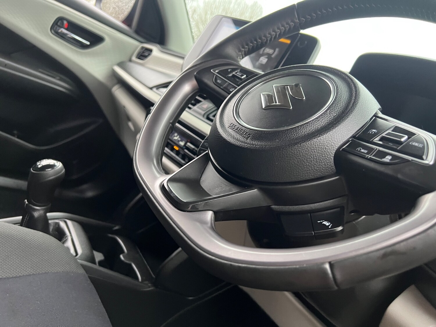 Used Suzuki Swift 2024 for sale - 77366910: Photo 29