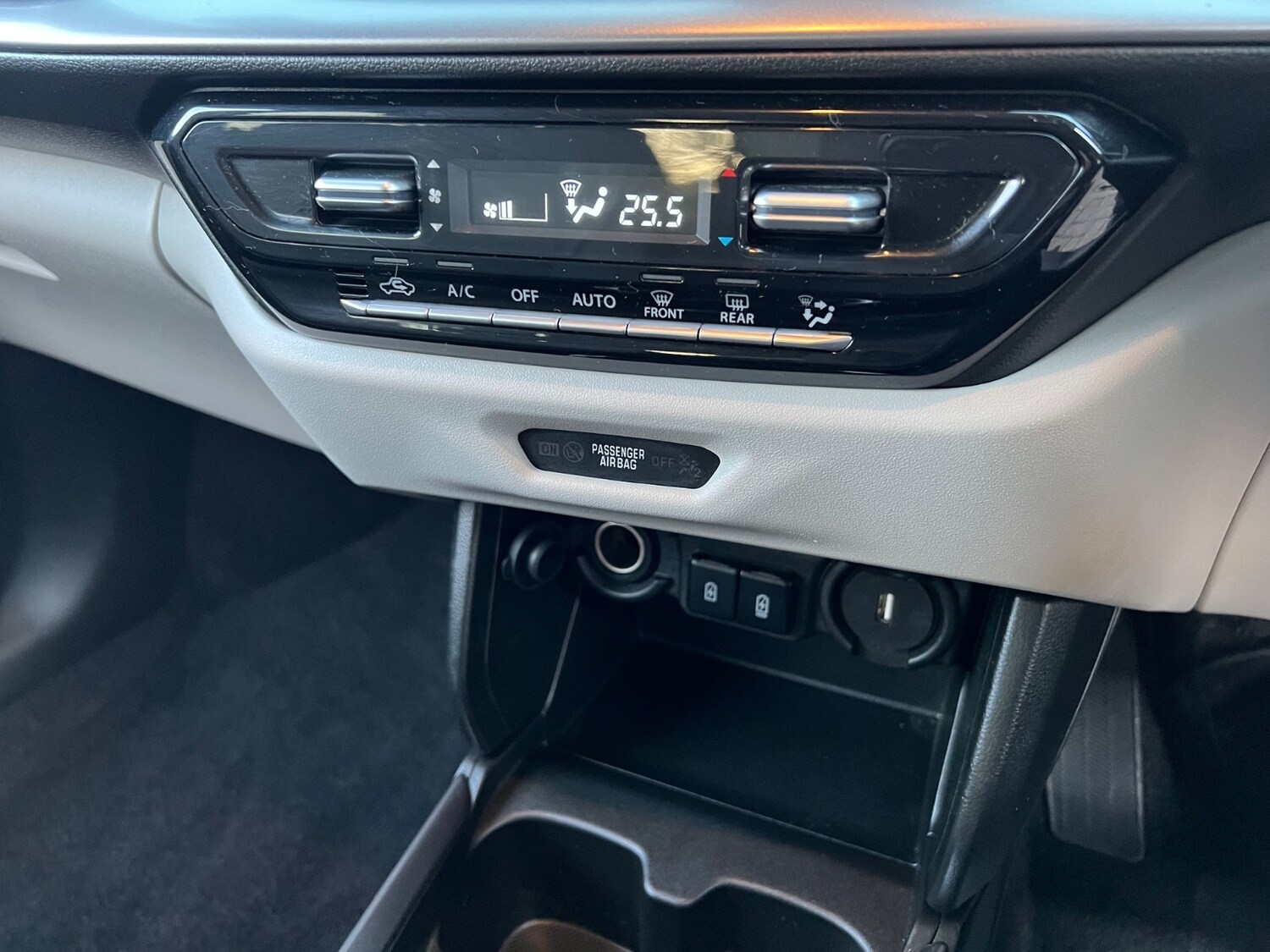 Used Suzuki Swift 2024 for sale - 77841501: Photo 25