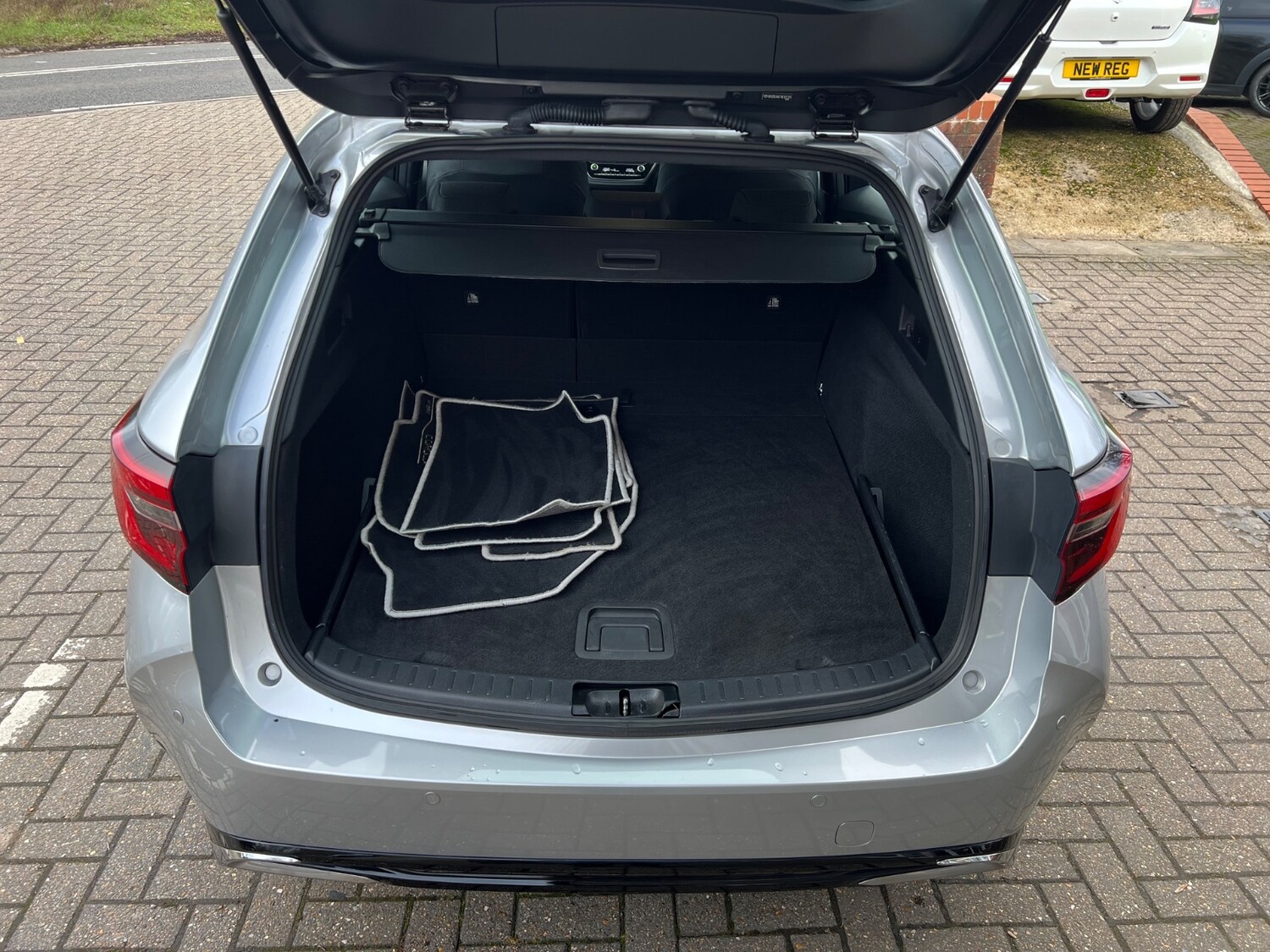 Used Toyota Corolla 2024 for sale - 77281079: Photo 6