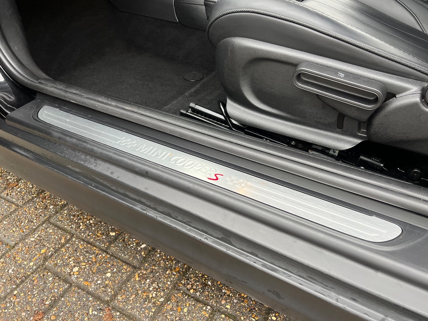 Used MINI Hatch 2022 for sale - 76851191: Photo 10