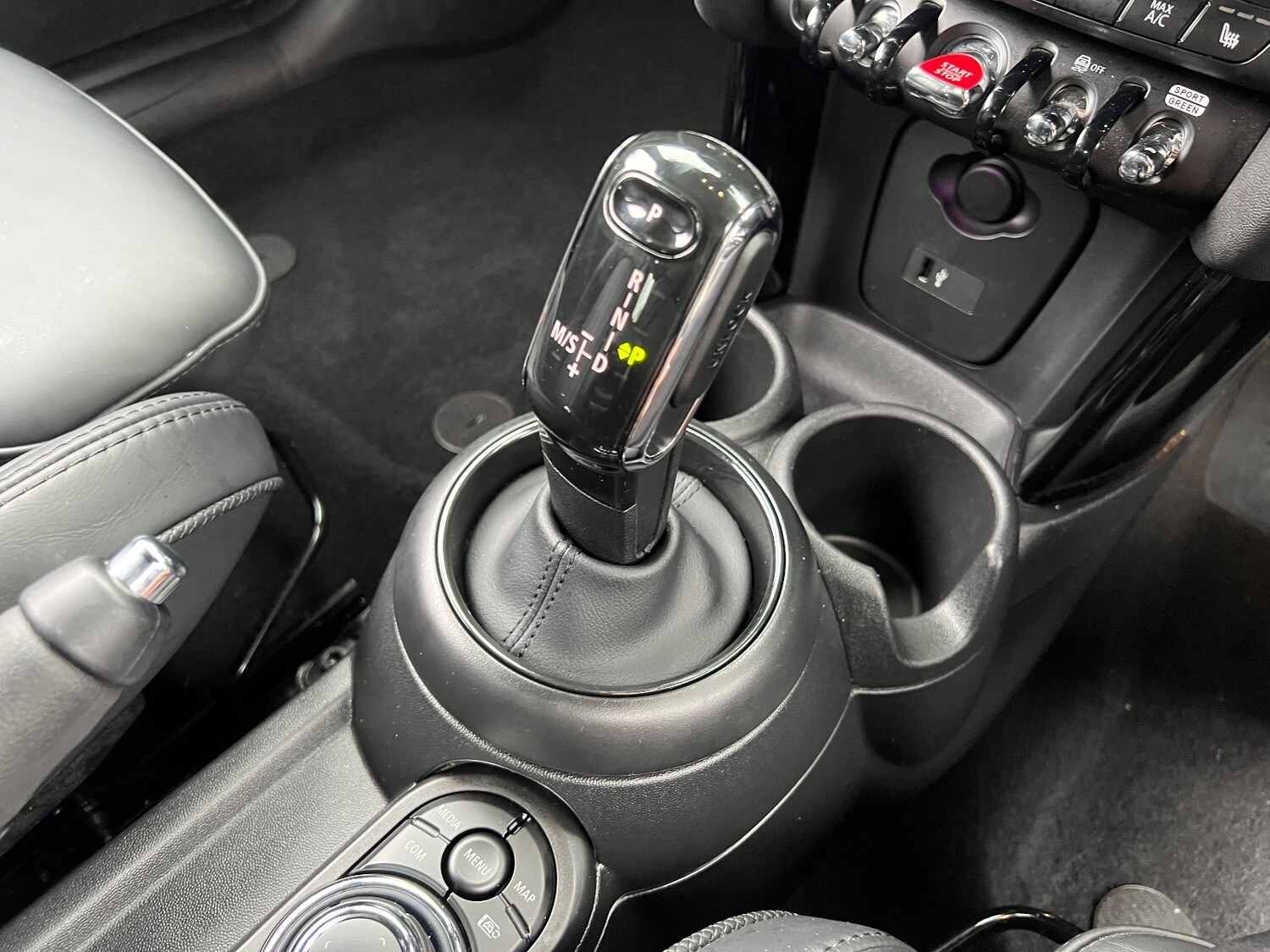 Used MINI Hatch 2022 for sale - 76851191: Photo 28