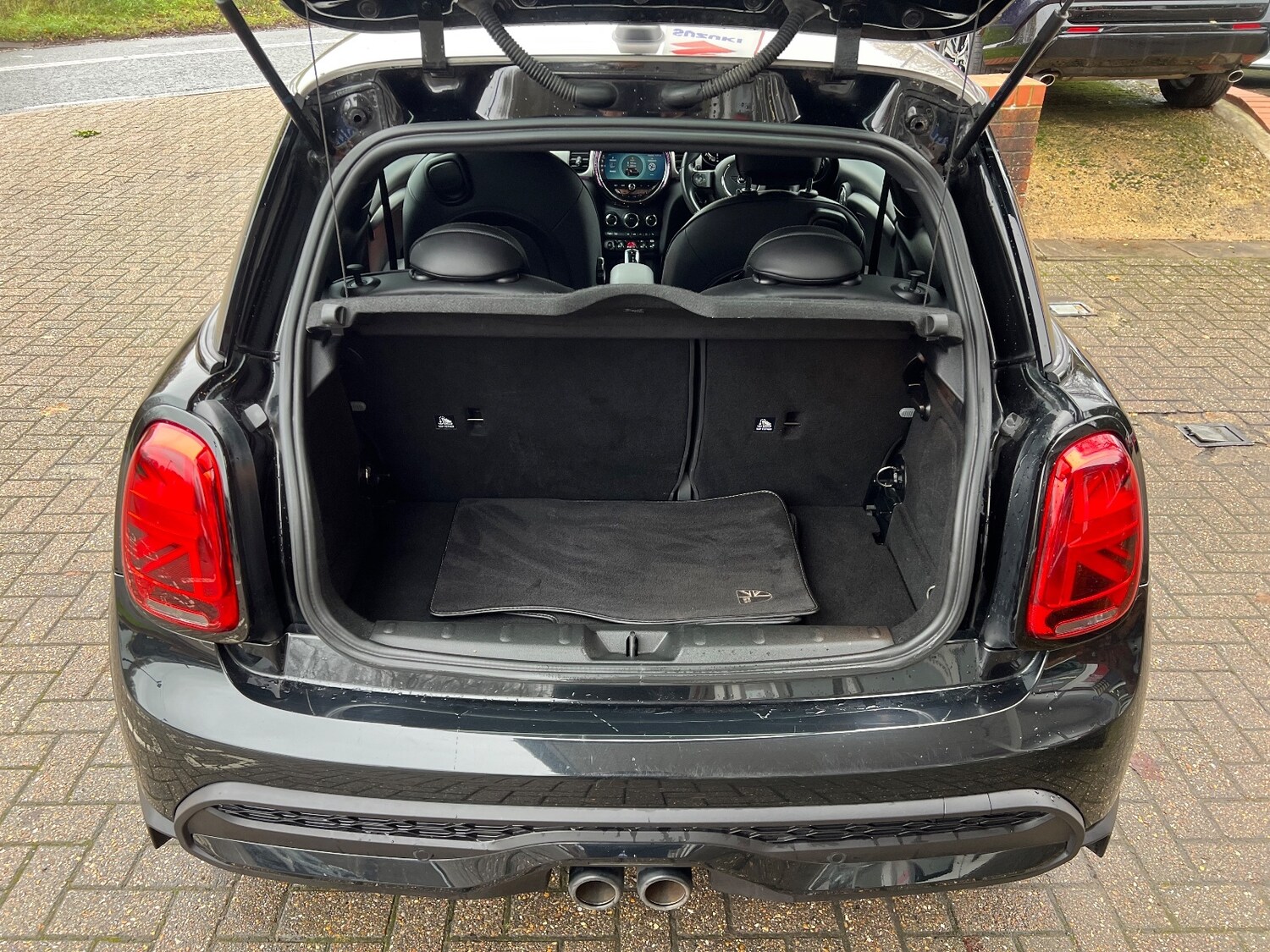 Used MINI Hatch 2022 for sale - 76851191: Photo 6