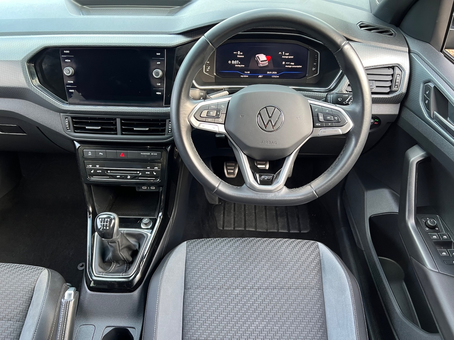 Used Volkswagen T-Cross 2023 for sale - 77293457: Photo 14