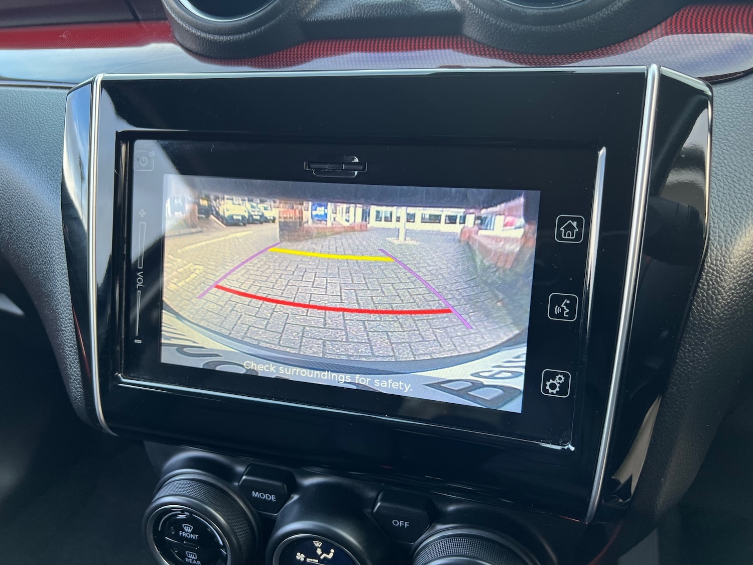 Used Suzuki Swift 2023 for sale - 77393468: Photo 17