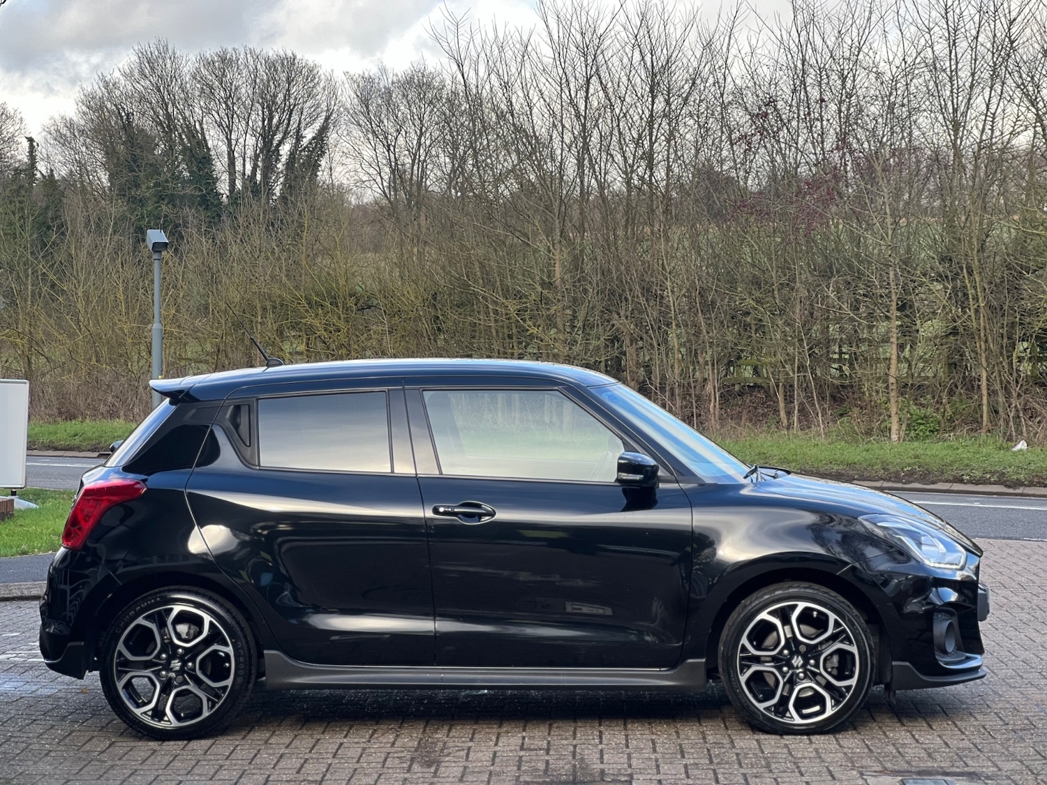 Used Suzuki Swift 2023 for sale - 77393468: Photo 40