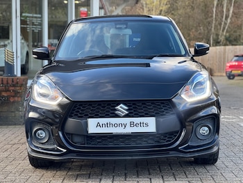 Used Suzuki Swift 2023 for sale - 77393468: Photo