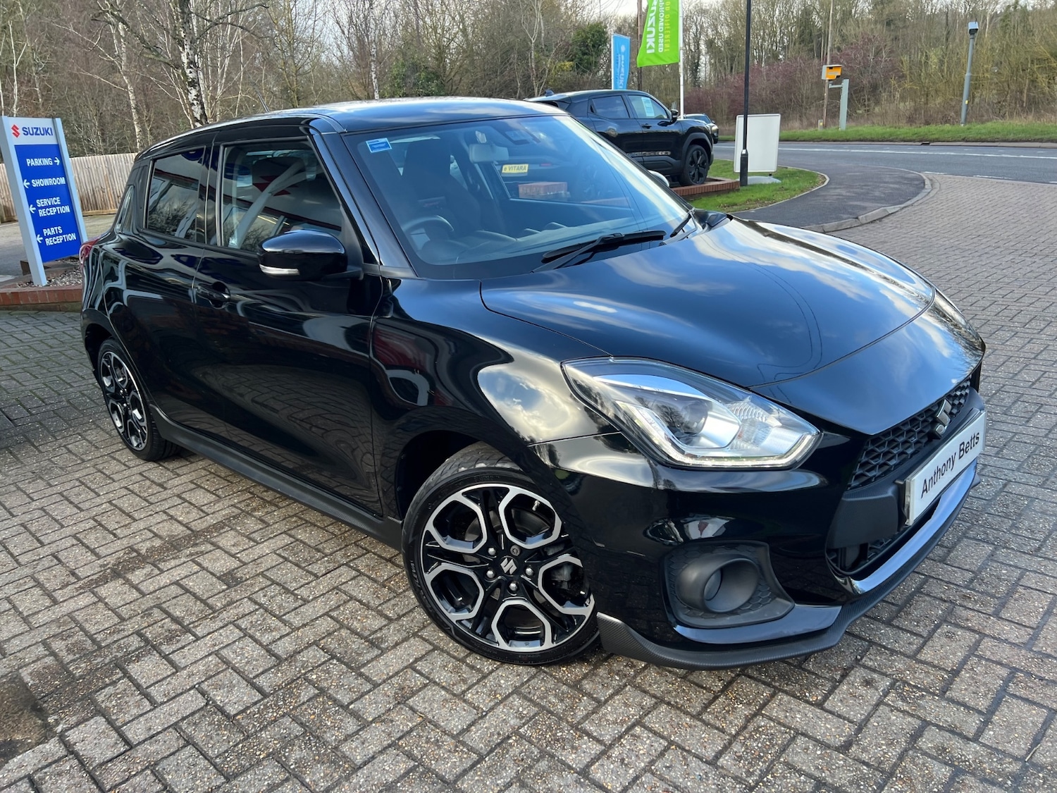 Used Suzuki Swift 2023 for sale - 77393468: Photo 5