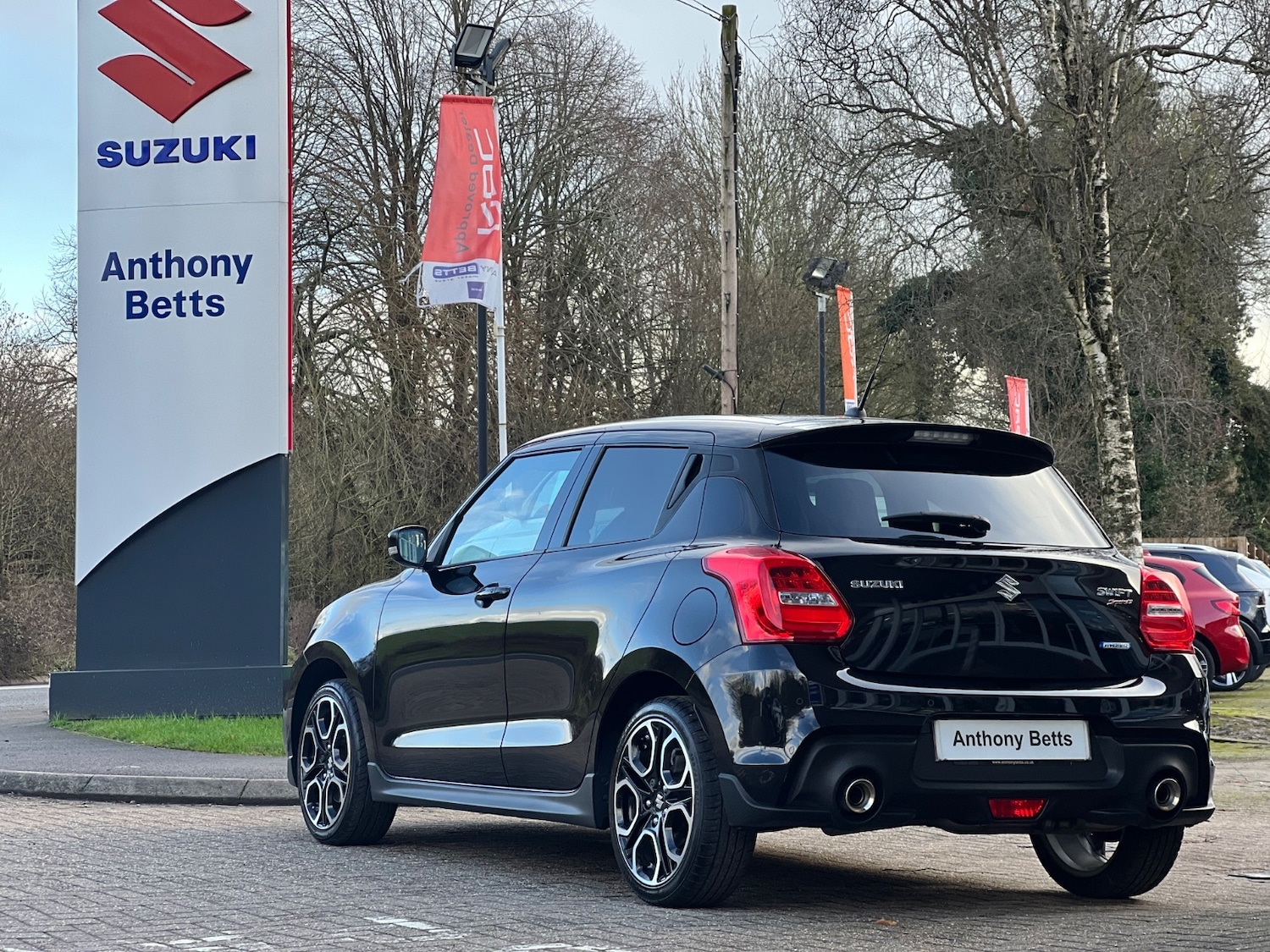 Used Suzuki Swift 2023 for sale - 77393468: Photo 9