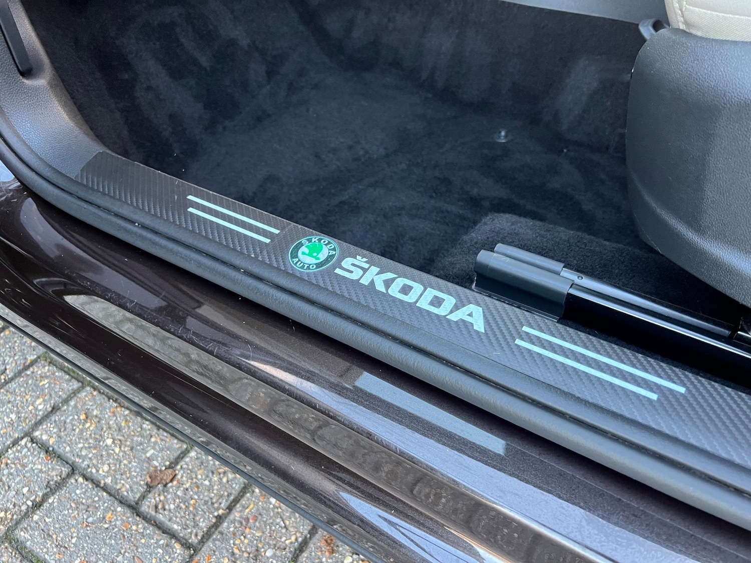 Used Skoda Karoq 2020 for sale - 76888637: Photo 14