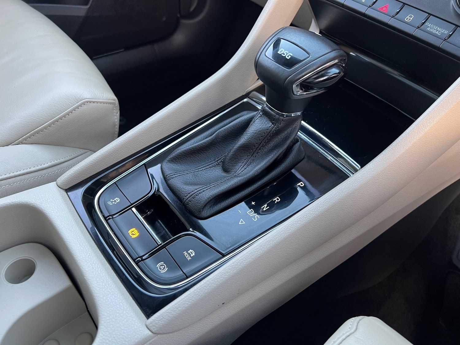 Used Skoda Karoq 2020 for sale - 76888637: Photo 32