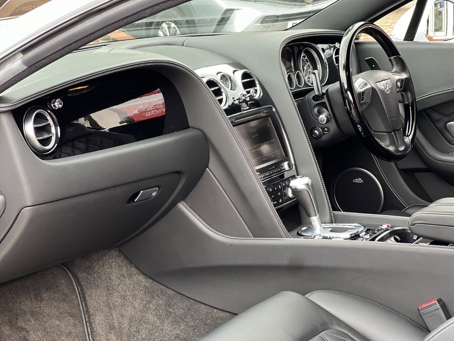 Used Bentley Continental 2012 for sale - 76650067: Photo 11