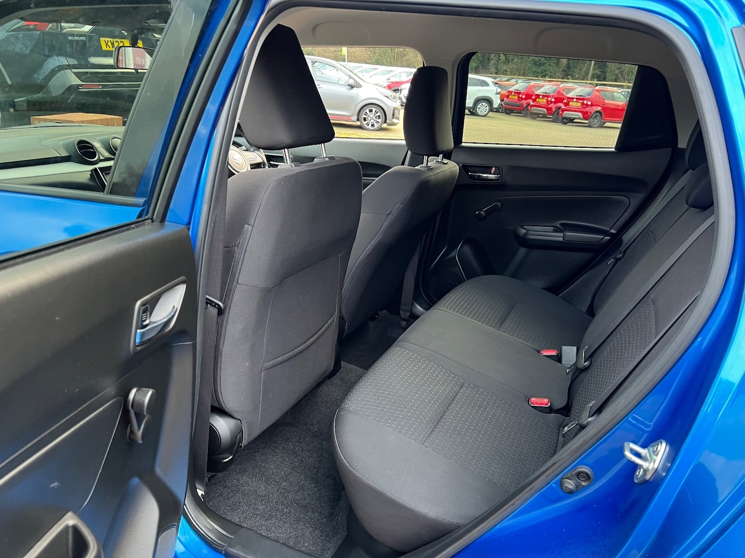 Used Suzuki Swift 2018 for sale - 76977934: Photo 10