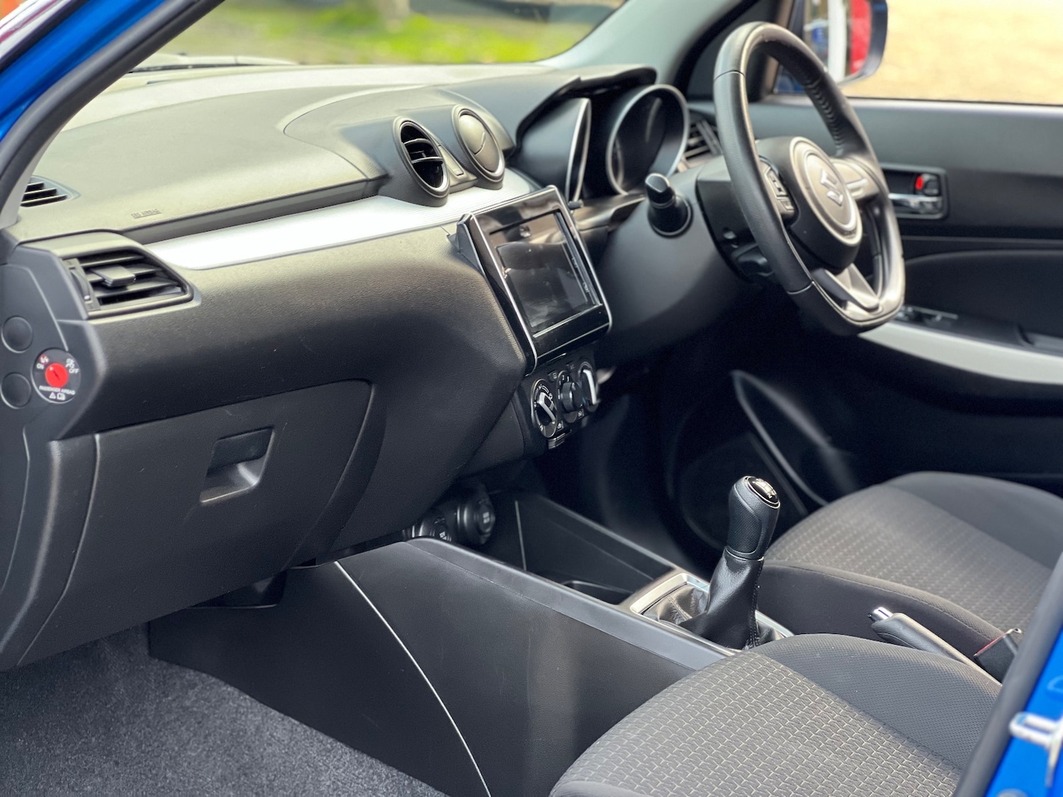 Used Suzuki Swift 2018 for sale - 76977934: Photo 11