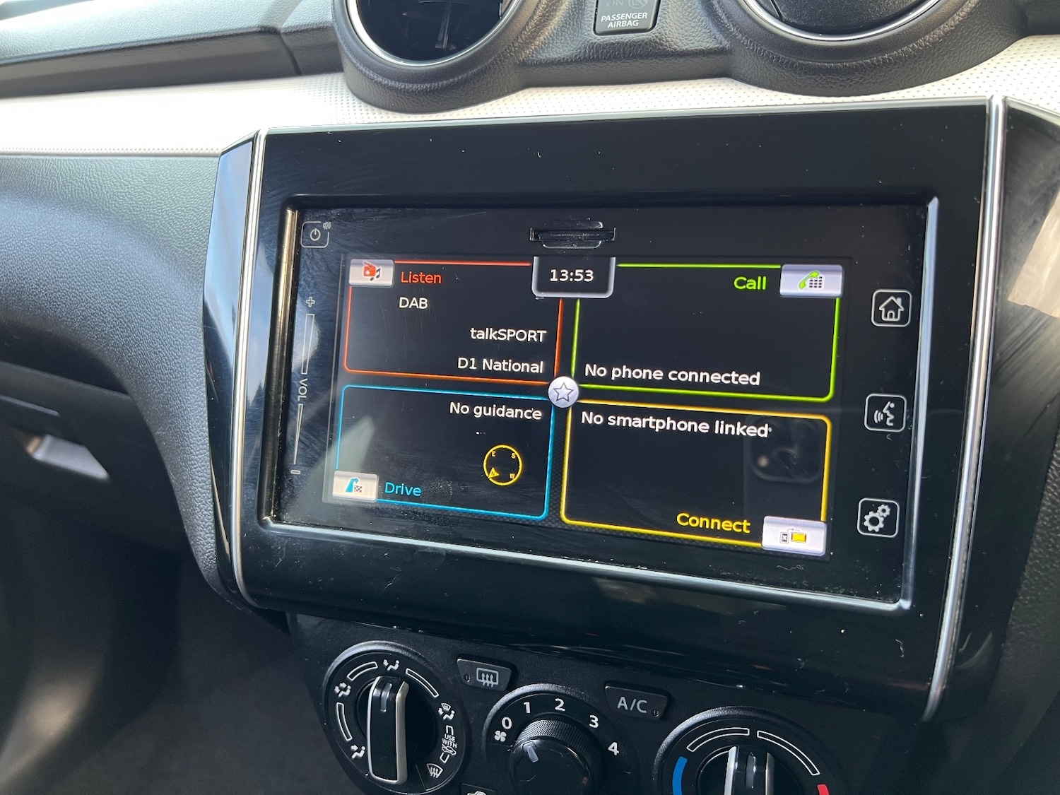 Used Suzuki Swift 2018 for sale - 76977934: Photo 18