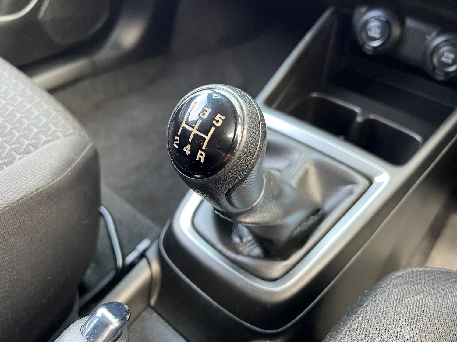 Used Suzuki Swift 2018 for sale - 76977934: Photo 26