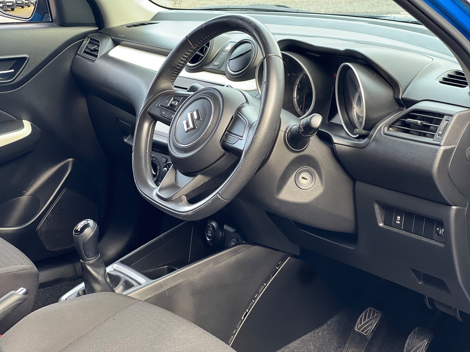 Used Suzuki Swift 2018 for sale - 76977934: Photo 29