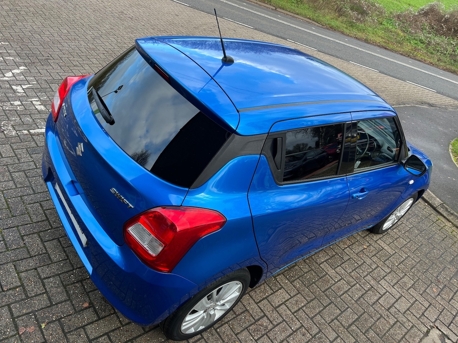 Used Suzuki Swift 2018 for sale - 76977934: Photo 31