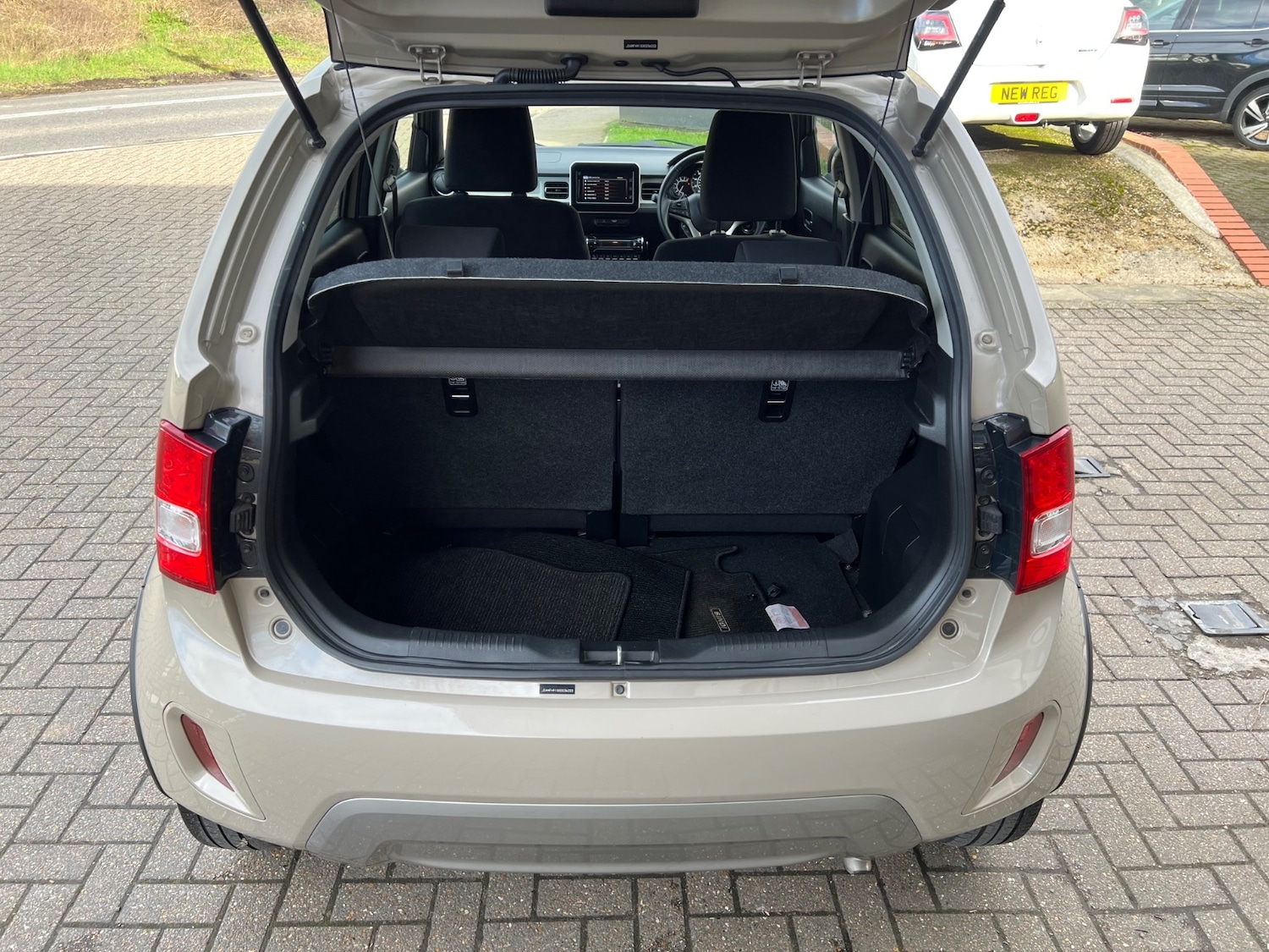 Used Suzuki Ignis 2022 for sale - 77706316: Photo 7