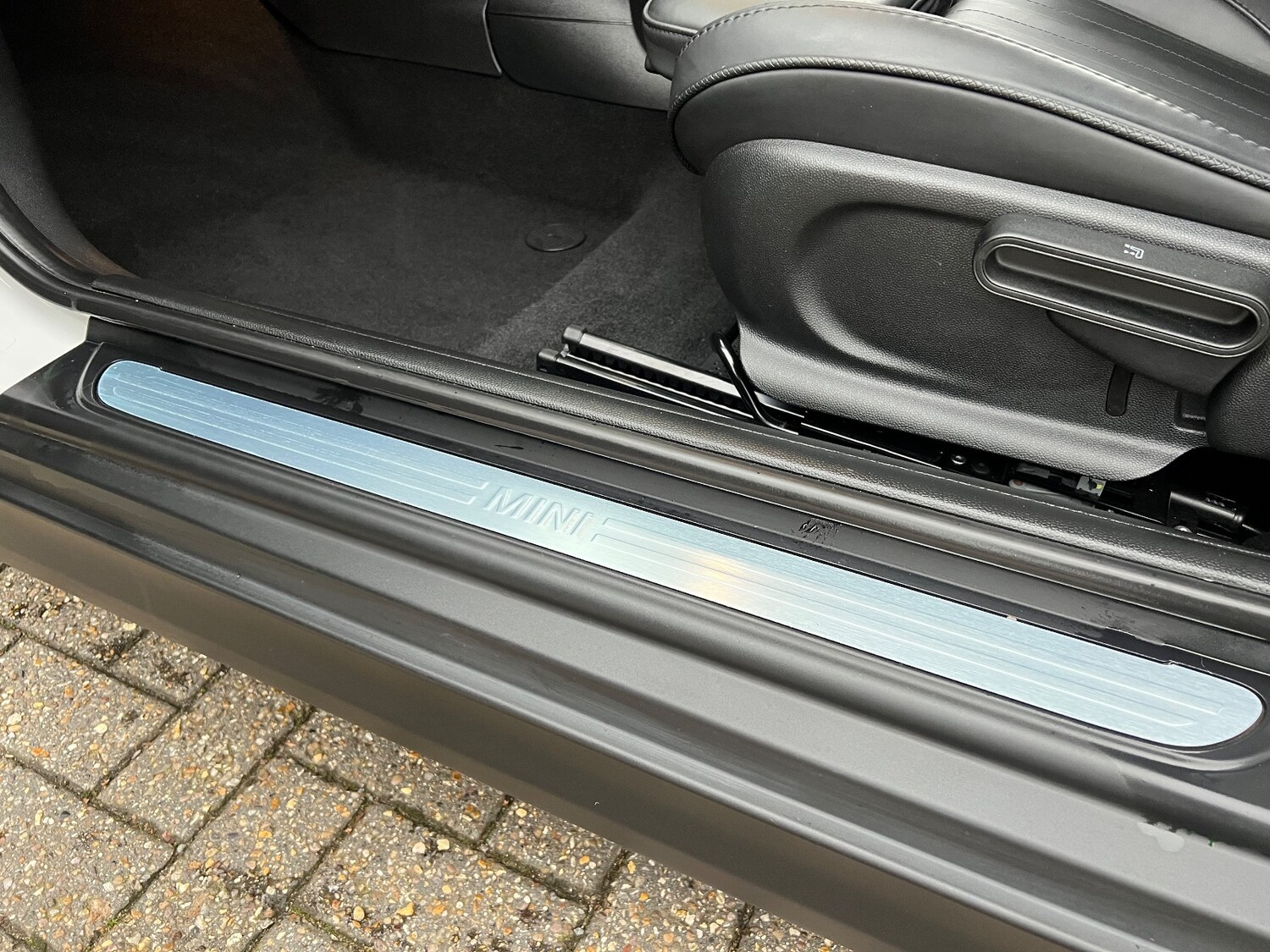 Used MINI Hatch 2024 for sale - 77004923: Photo 10