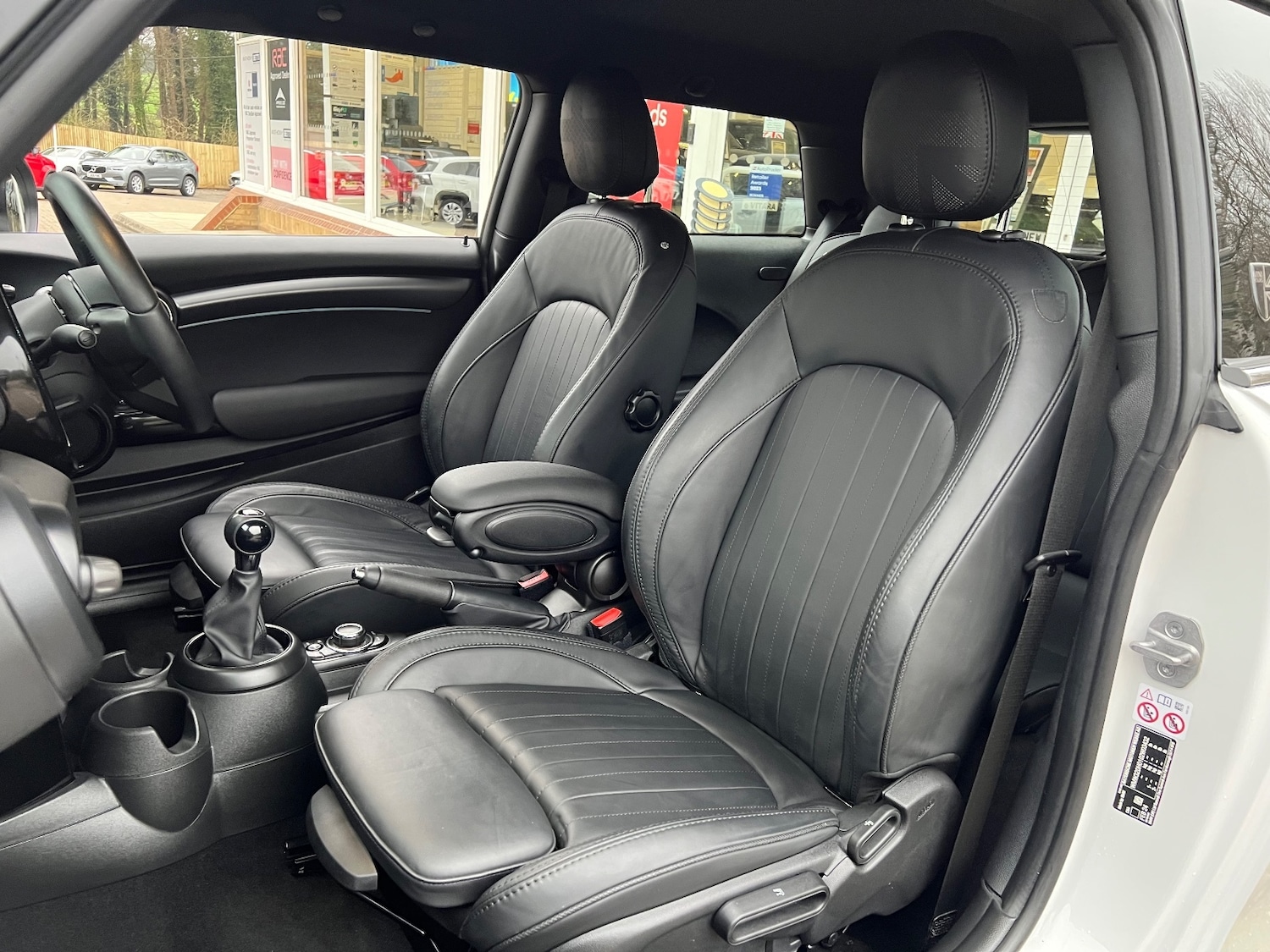 Used MINI Hatch 2024 for sale - 77004923: Photo 11