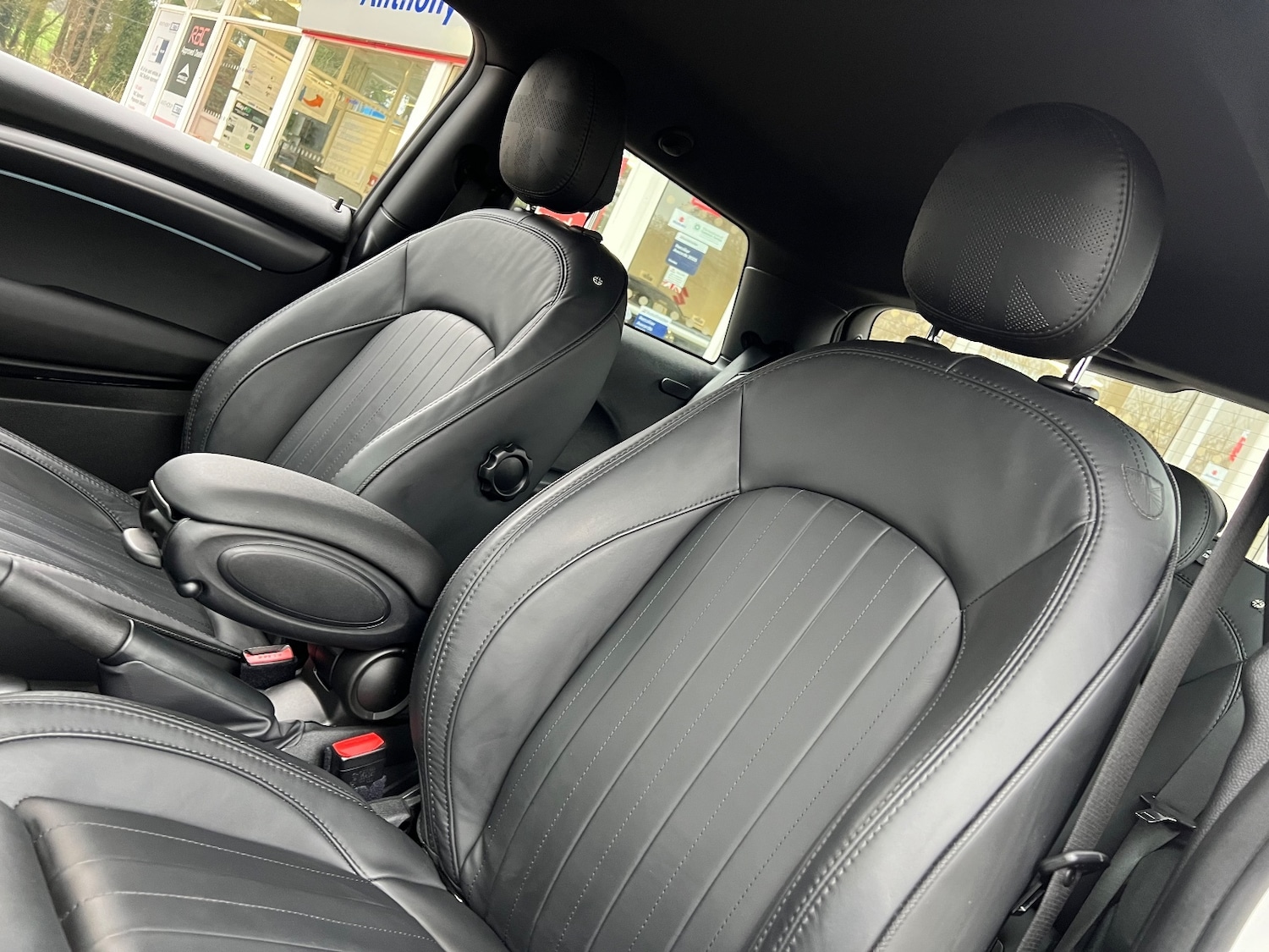 Used MINI Hatch 2024 for sale - 77004923: Photo 12