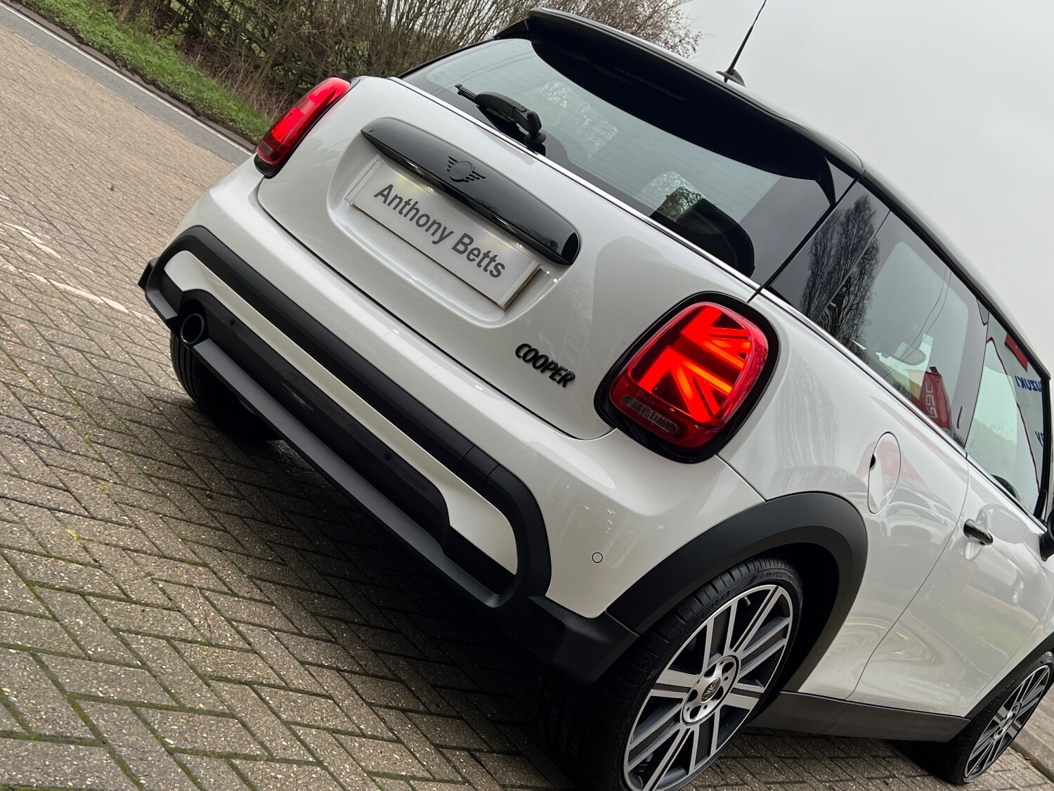 Used MINI Hatch 2024 for sale - 77004923: Photo 37