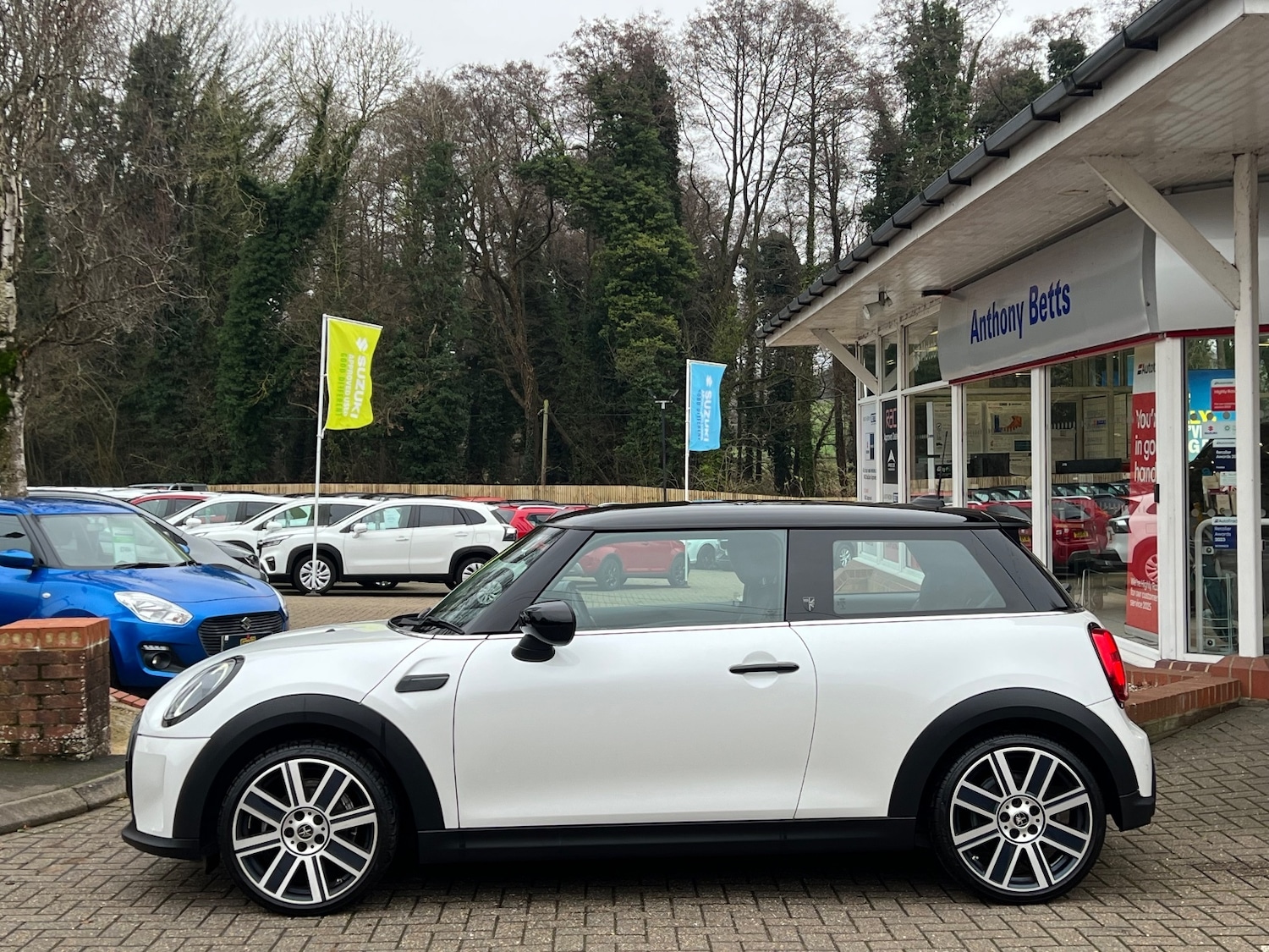 Used MINI Hatch 2024 for sale - 77004923: Photo 42