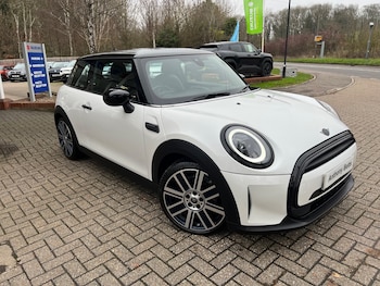 Used MINI Hatch 2024 for sale - 77004923: Photo