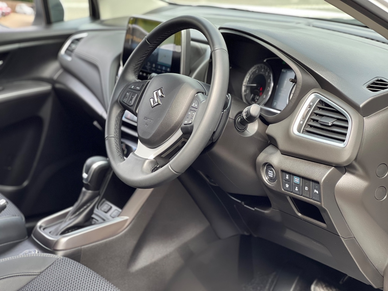 Used Suzuki SX4 S-Cross 2024 for sale - 76650069: Photo 32