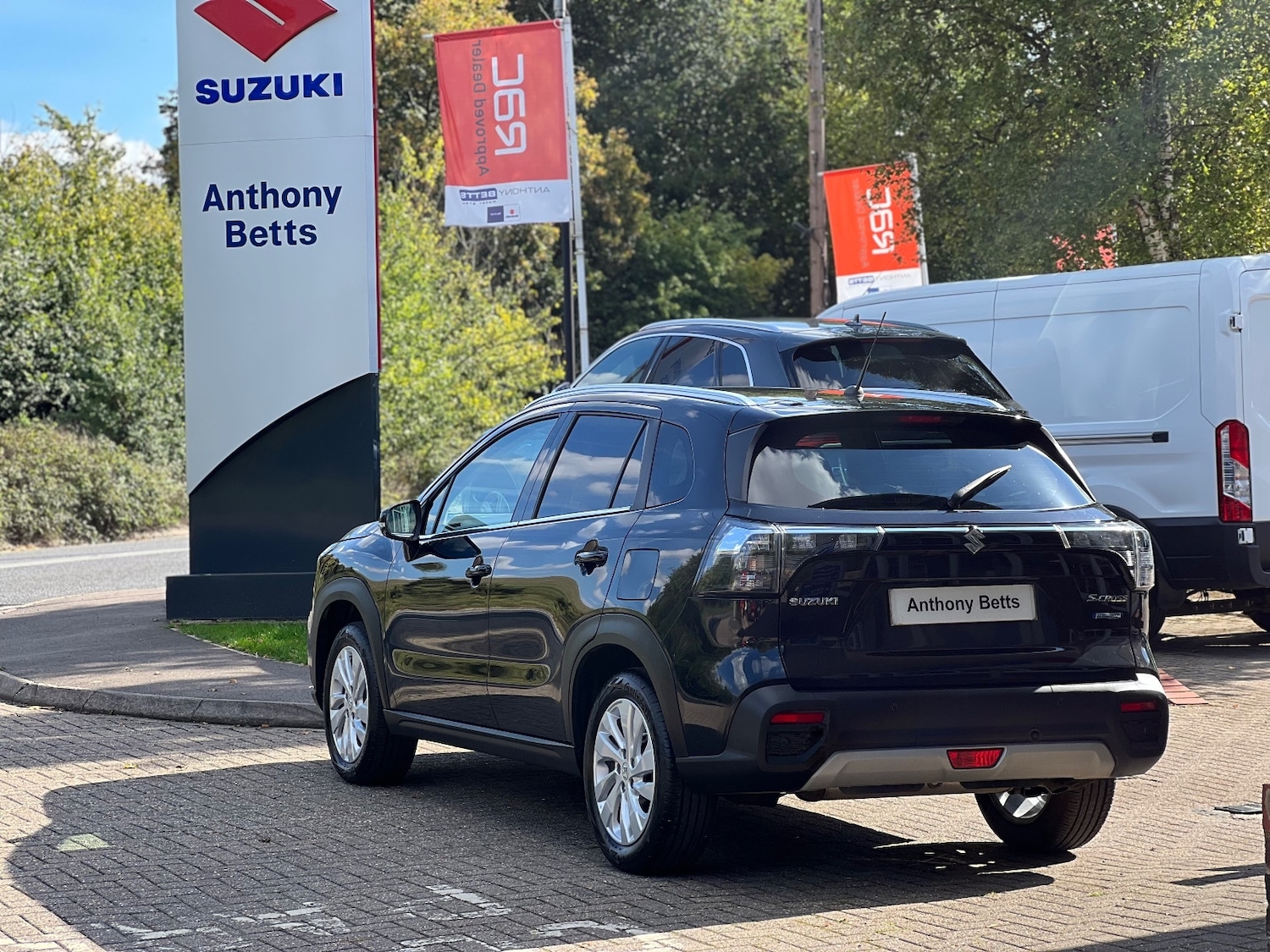 Used Suzuki SX4 S-Cross 2023 for sale - 76738182: Photo 9