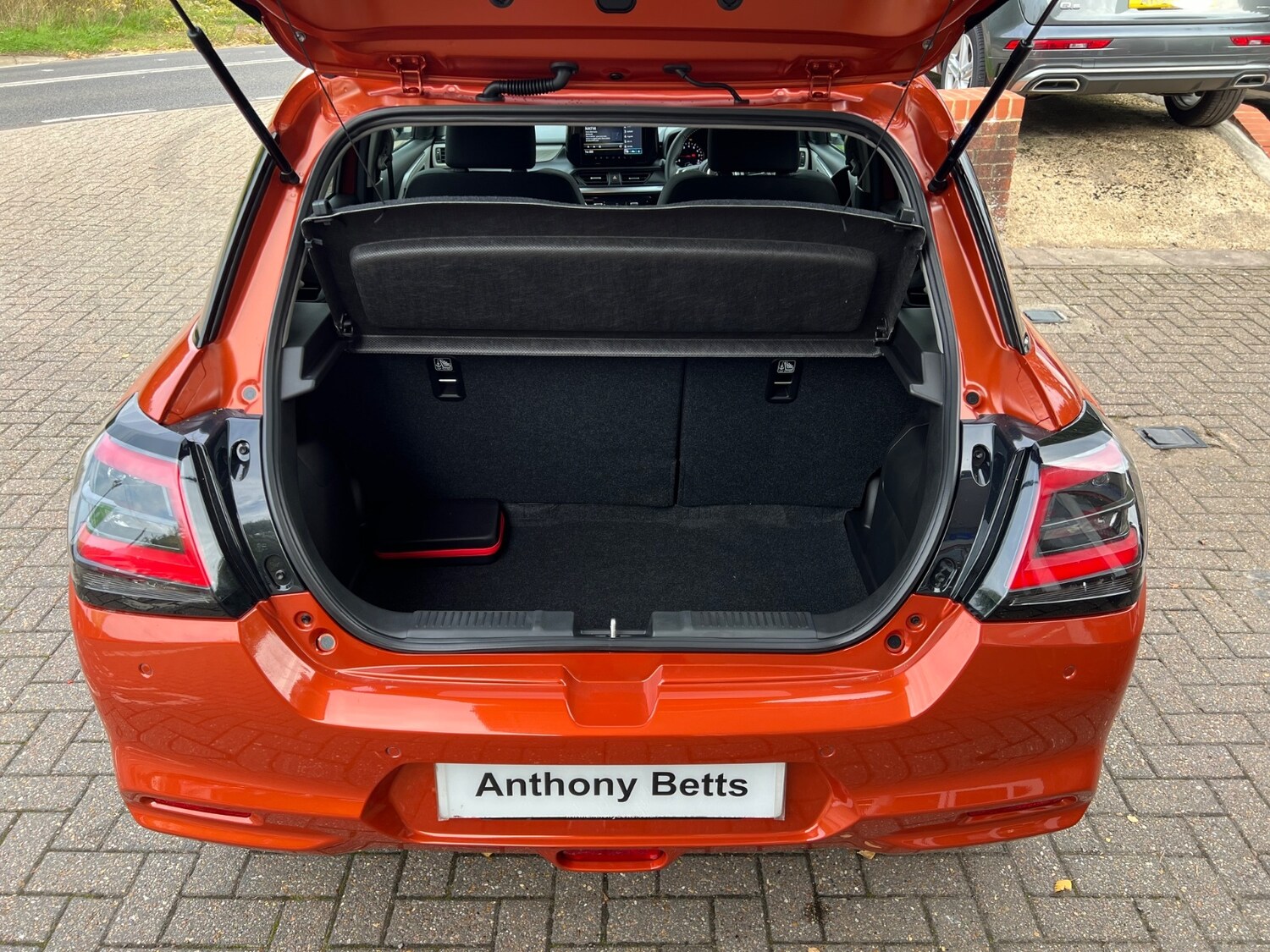 Used Suzuki Swift 2025 for sale - 77470937: Photo 6