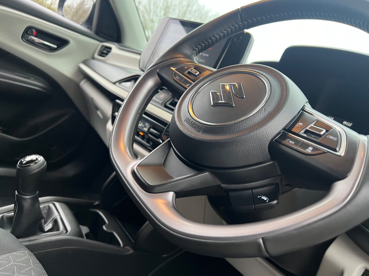 Used Suzuki Swift 2024 for sale - 77281104: Photo 26