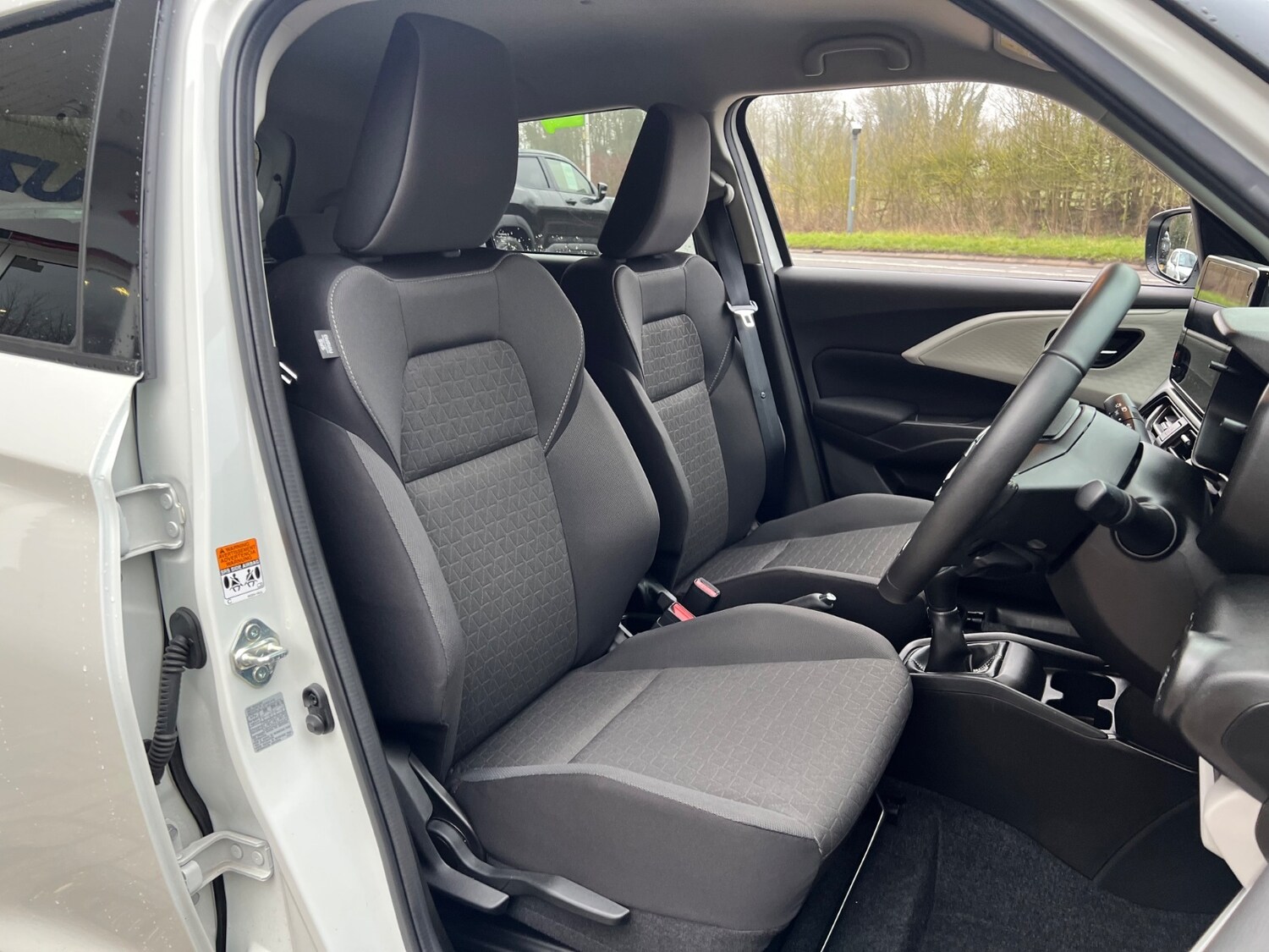 Used Suzuki Swift 2024 for sale - 77281104: Photo 28