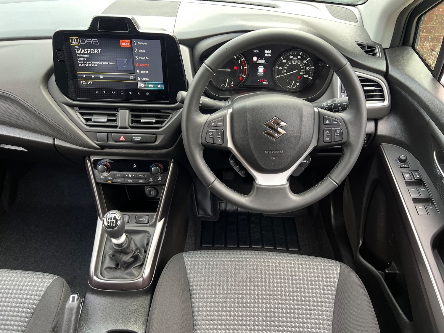 Used Suzuki SX4 S-Cross 2025 for sale - 76650133: Photo 28