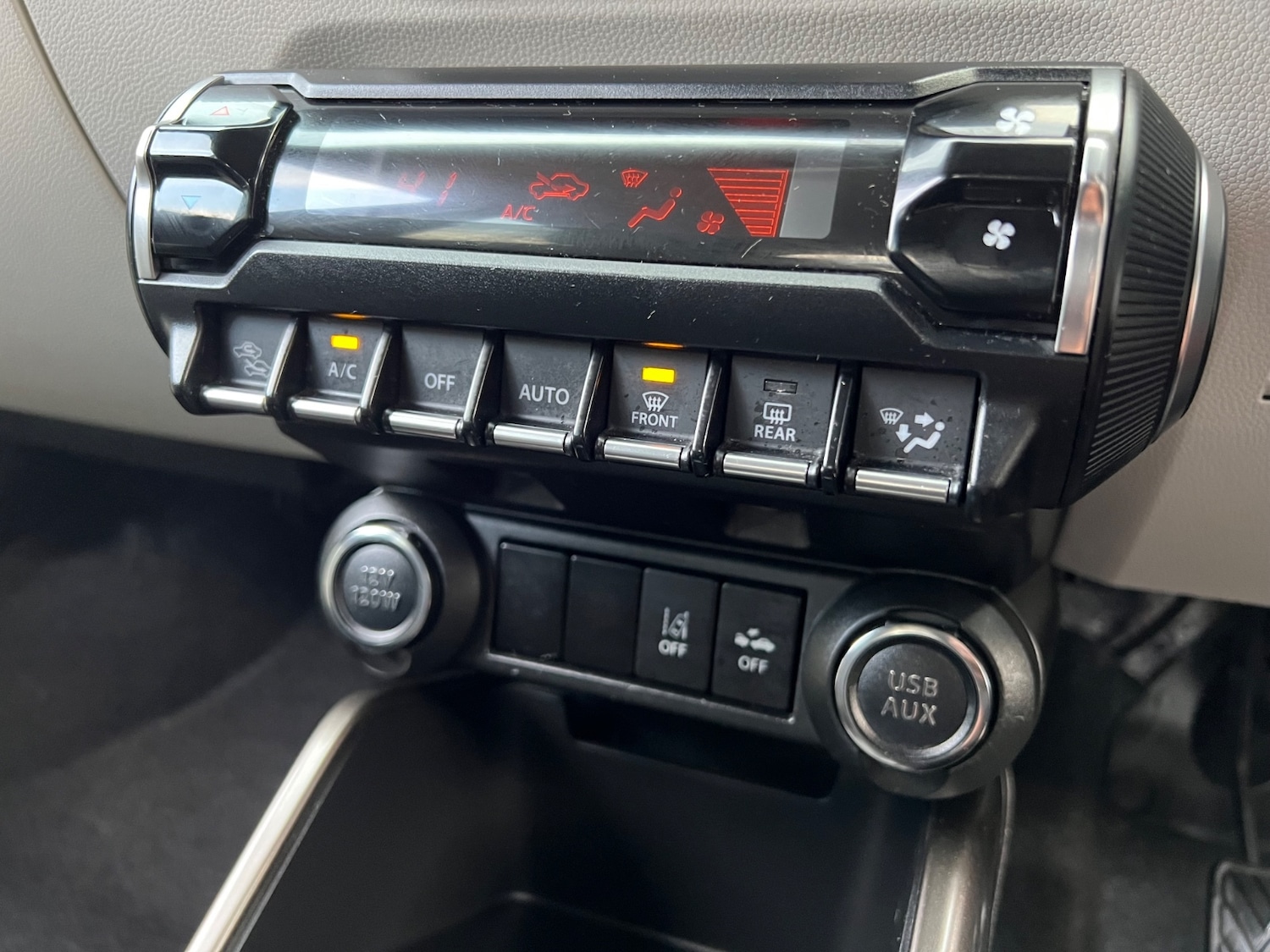 Used Suzuki Ignis 2019 for sale - 76650131: Photo 24