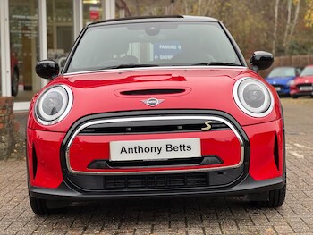 Used MINI Hatch 2022 for sale - 76650128: Photo