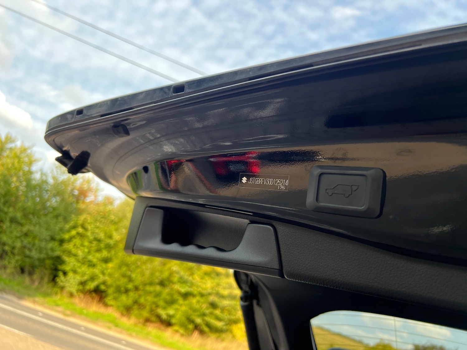 Used Suzuki Across 2023 for sale - 76650129: Photo 8