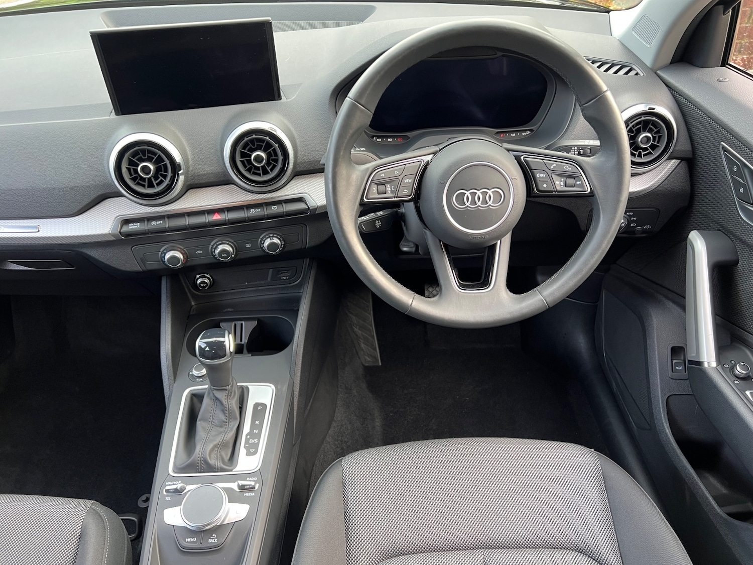 Used Audi Q2 2024 for sale - 76650117: Photo 15