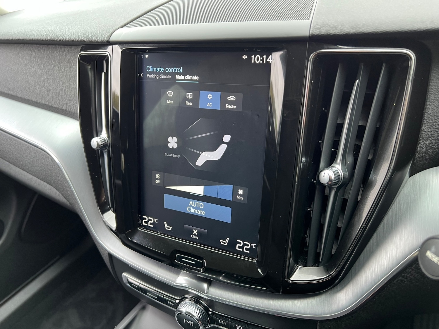 Used Volvo XC60 2018 for sale - 76650125: Photo 19