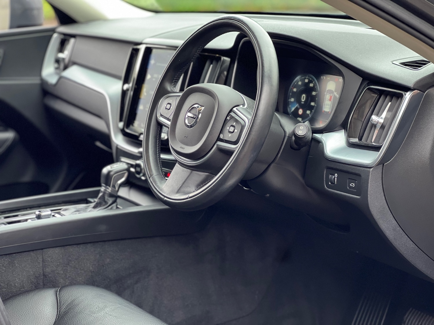 Used Volvo XC60 2018 for sale - 76650125: Photo 26