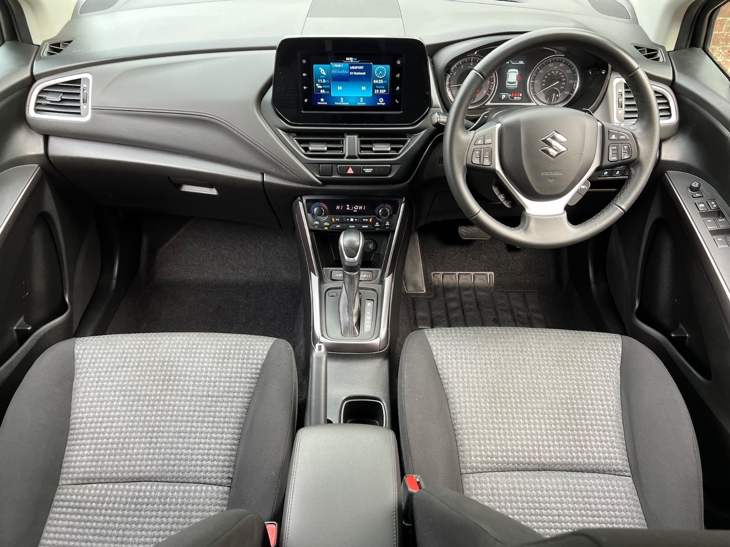 Used Suzuki SX4 S-Cross 2023 for sale - 76650101: Photo 14