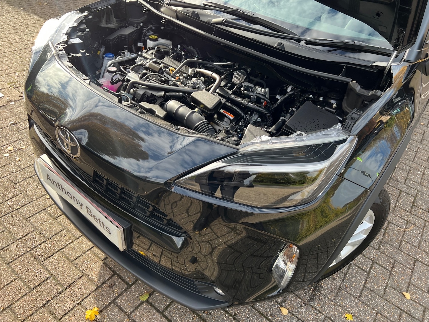 Used Toyota Yaris Cross 2024 for sale - 76650108: Photo 38