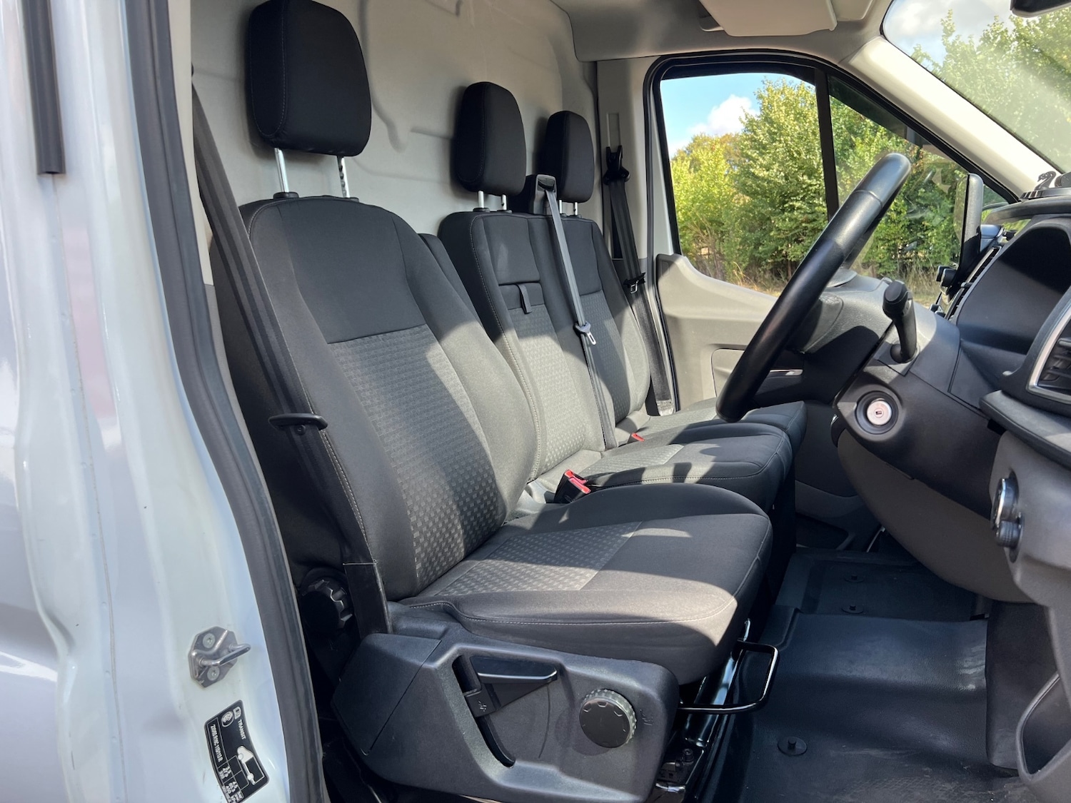 Used Ford Transit 2021 for sale - 76650076: Photo 39