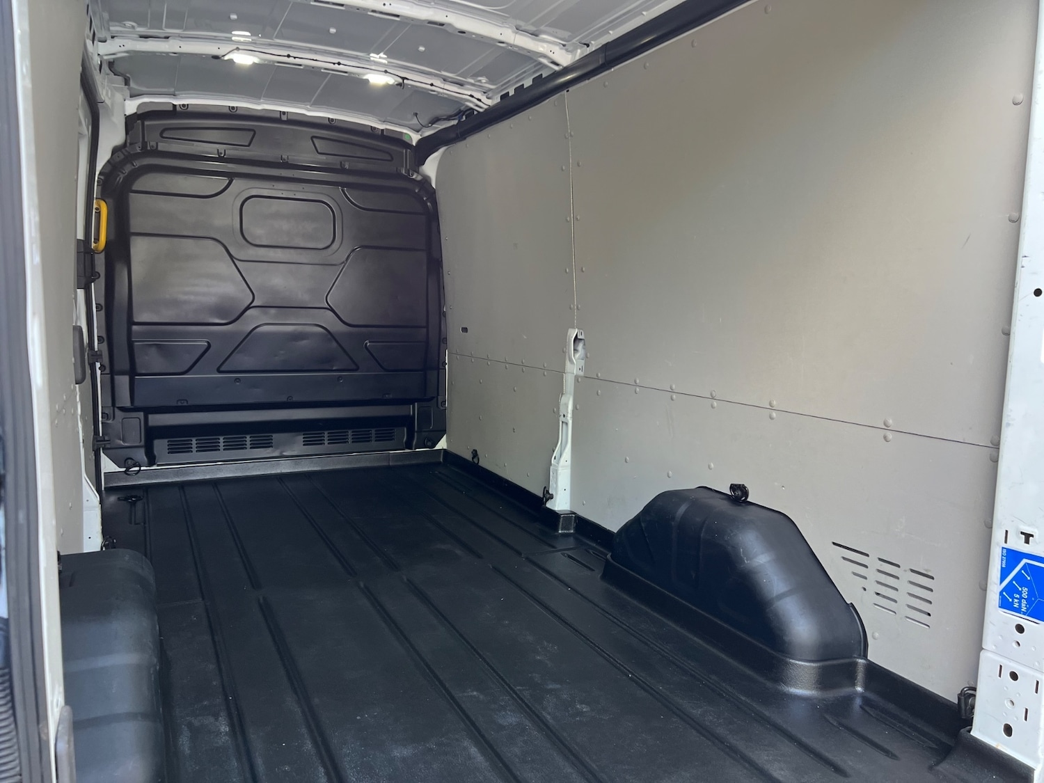 Used Ford Transit 2021 for sale - 76650076: Photo 9