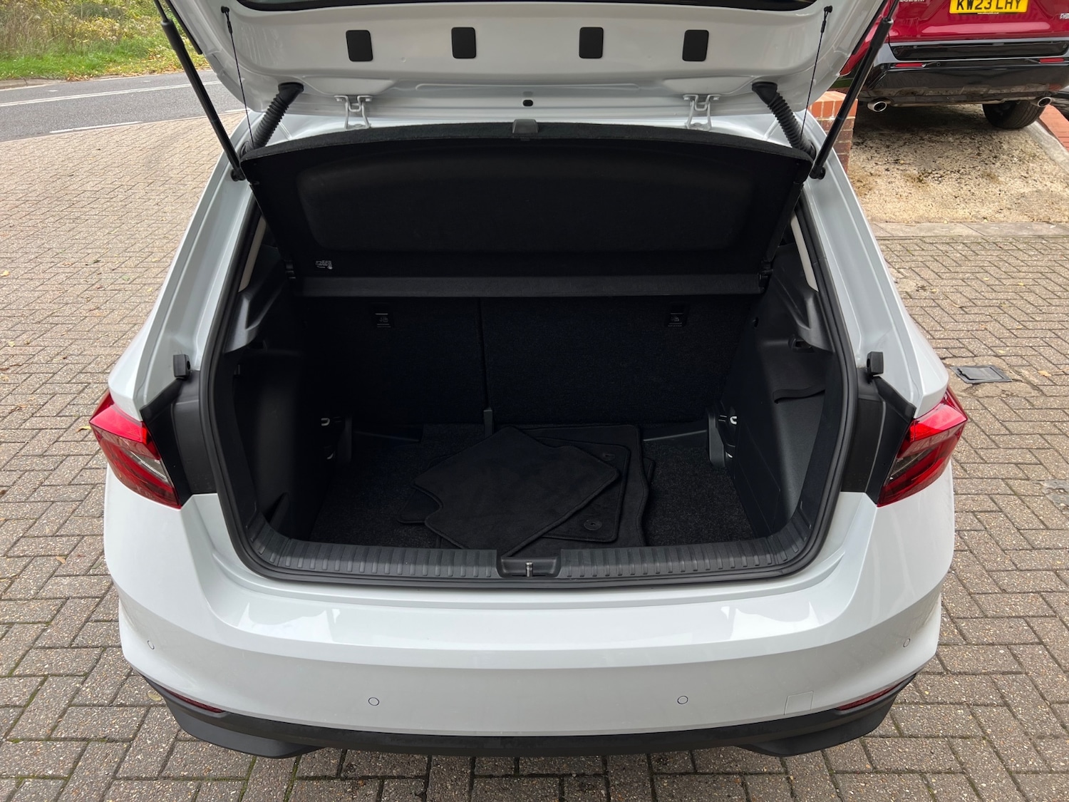 Used Skoda Fabia 2024 for sale - 76650081: Photo 6