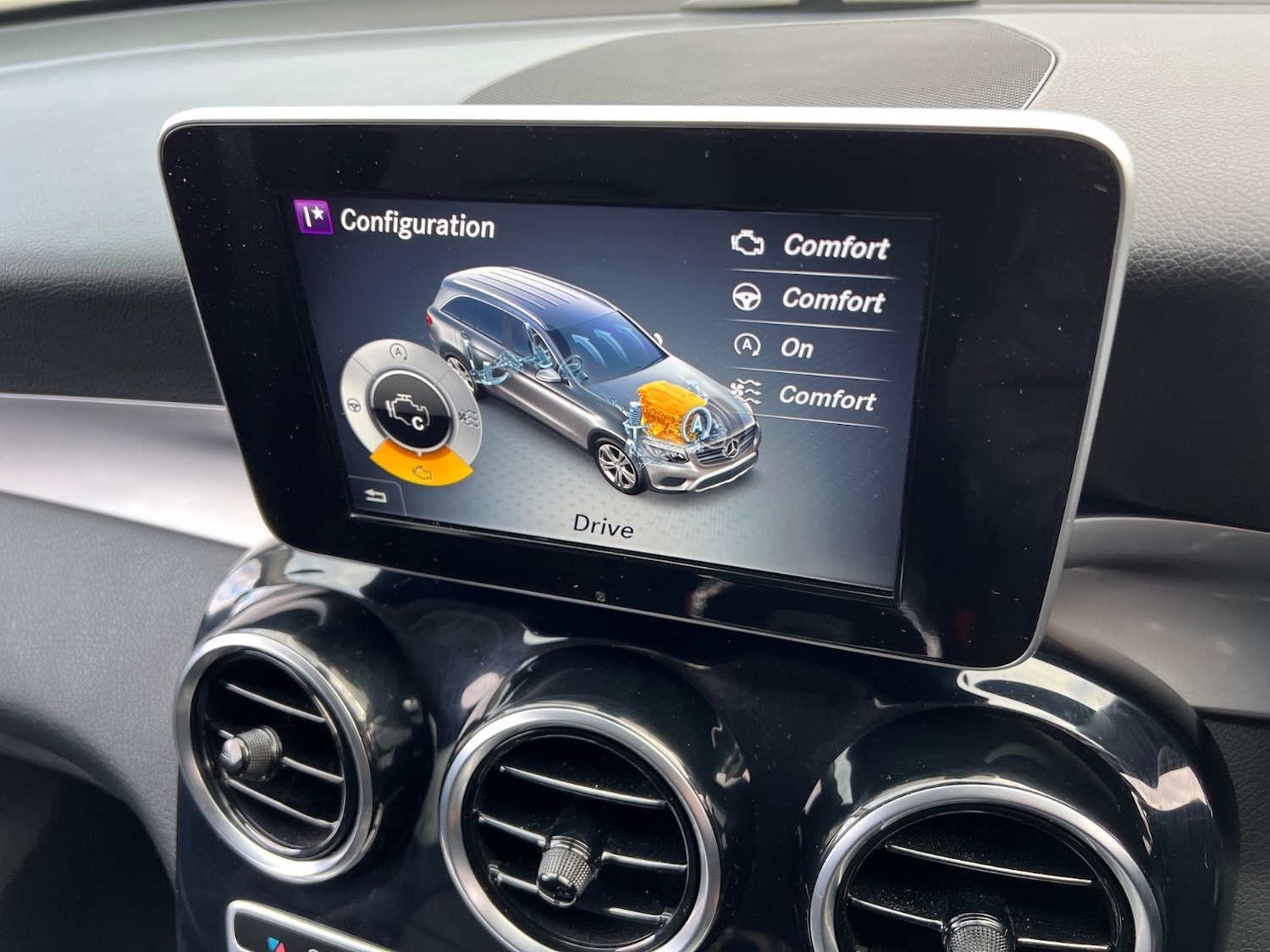 Used Mercedes-Benz GLC 2019 for sale - 76650082: Photo 27