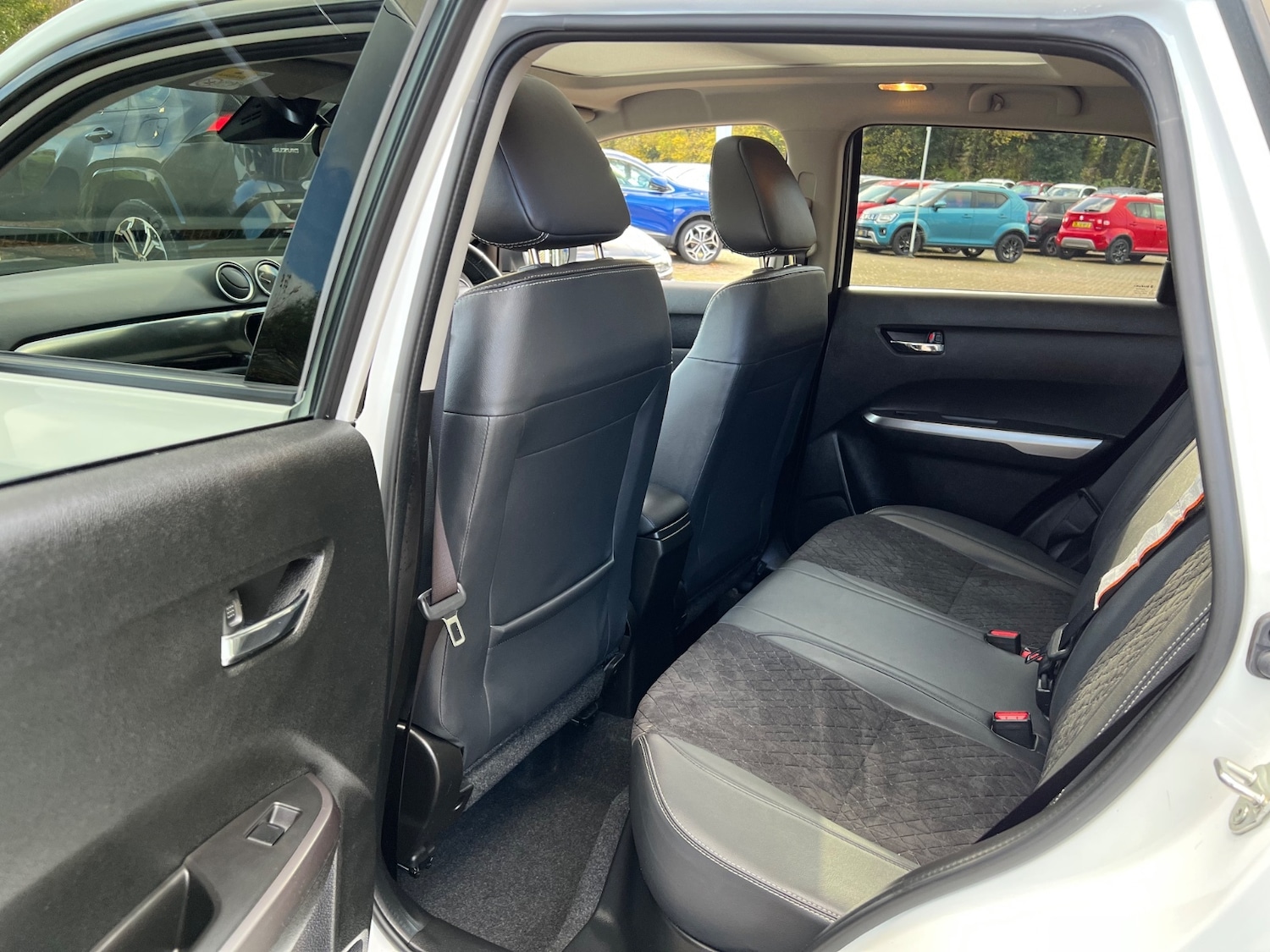 Used Suzuki Vitara 2022 for sale - 76650123: Photo 10